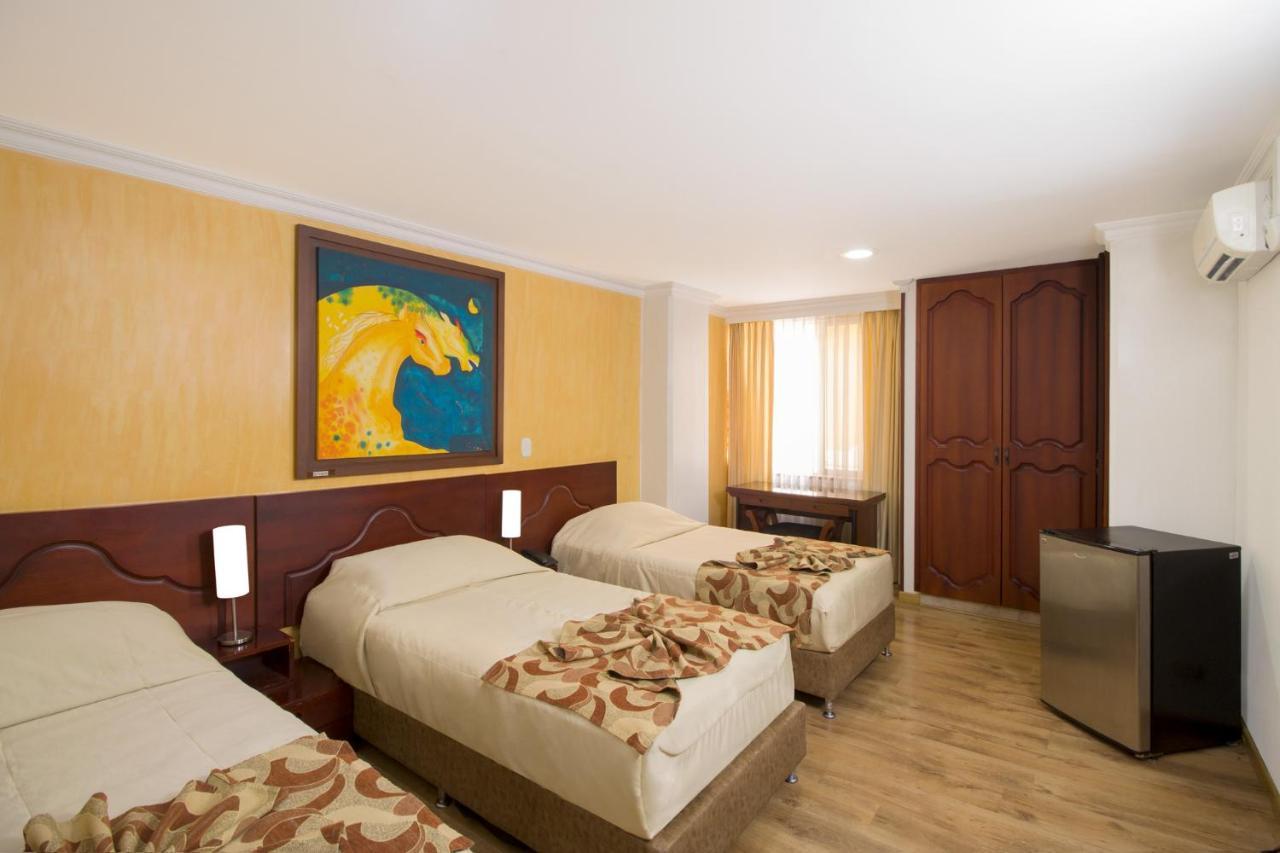 Hotel Luxor Перейра Екстер'єр фото