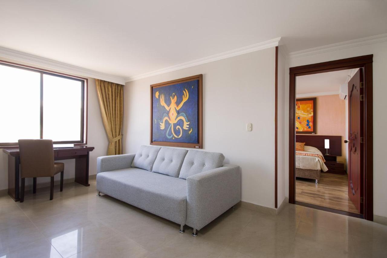Hotel Luxor Перейра Екстер'єр фото