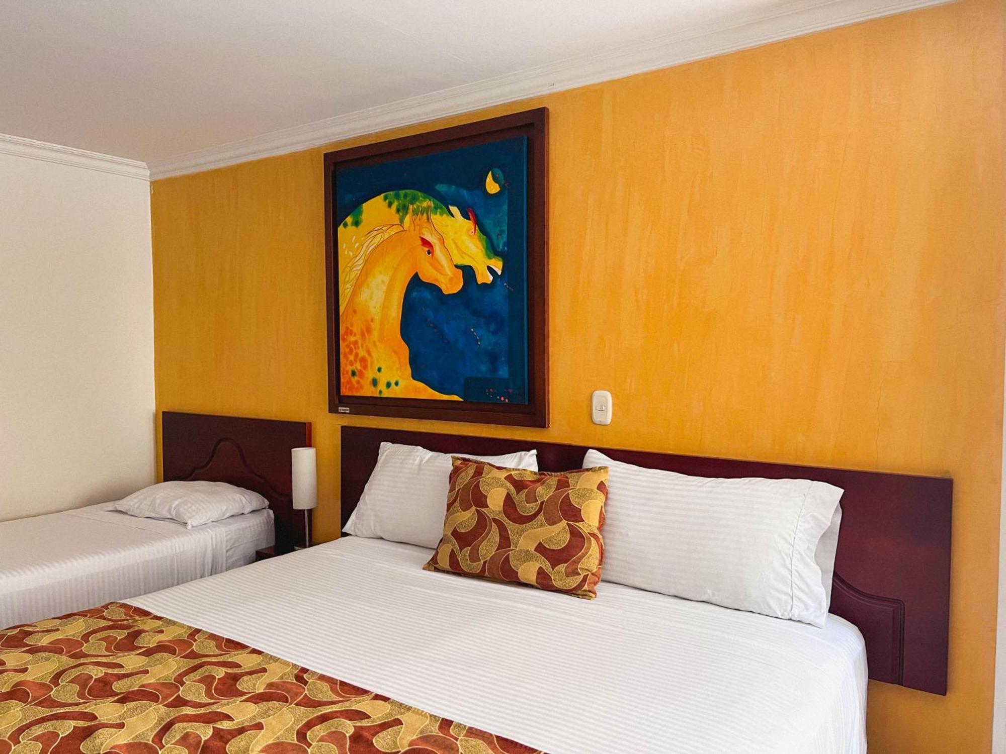 Hotel Luxor Перейра Екстер'єр фото