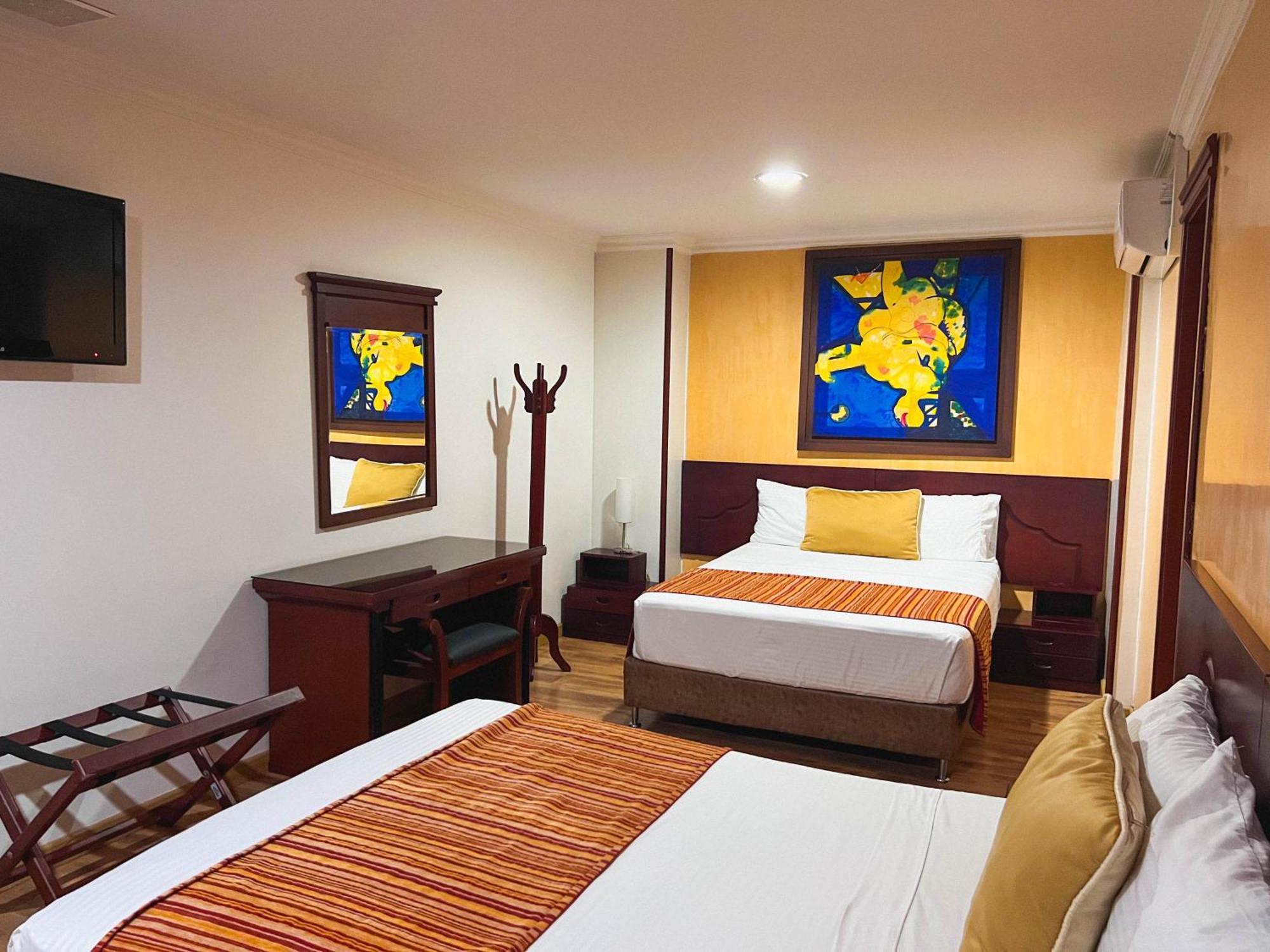 Hotel Luxor Перейра Екстер'єр фото